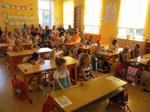 První školní den 1.9.2015, vítání prvňáčků