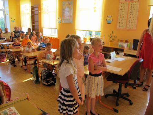 První školní den 1.9.2015, vítání prvňáčků
